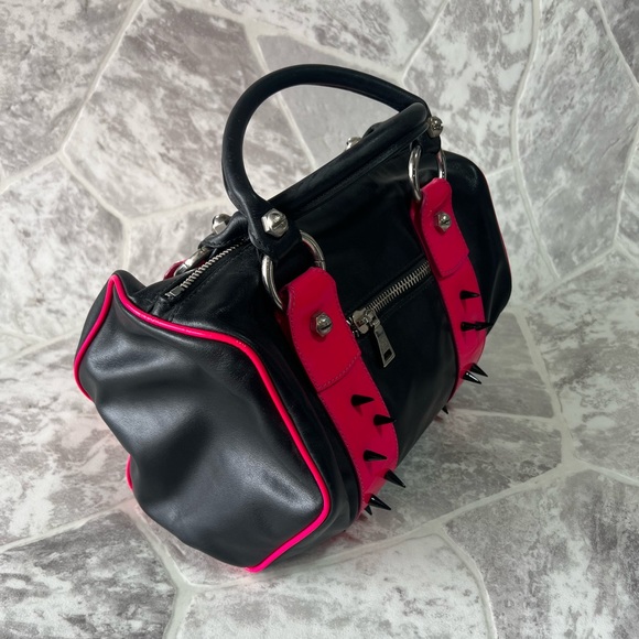 Ruthie Davis Tote - Picture 2 of 4